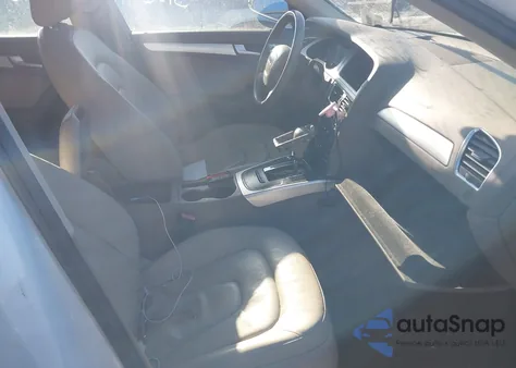 2012 Audi A4 2.0T Premium z USA, uszkodzony, nr VIN WAUAFAFL4CA119000